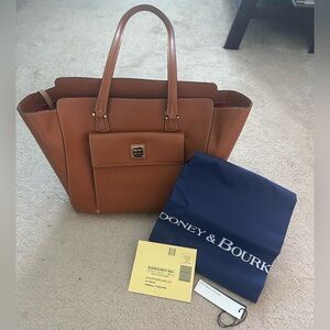 Dooney & Bourke Purse